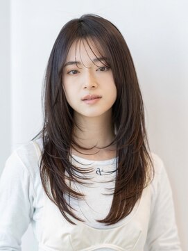 ハバナ 天神(HAVANA) 20代30代小顔くびれレイヤーカット×オリーブベージュ黒髪前髪