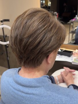 サヴォア(Savoir) 『大人女性におすすめ』コンパクトショート