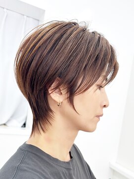 ザ ショート(THE SHORT) ★襟足長めのイージーウルフカット★