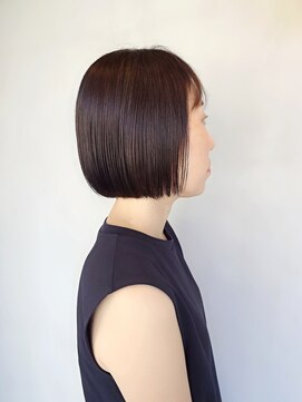 ラトリエコンタン(L´atelier Content) 30代40代50代おすすめ 切りっぱなしボブ×3Dカラー