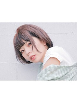 【阪急茨木市すぐ】ショート・ボブならどこから見ても美しいシルエットを創る《Roly Poly Clown》にお任せ!