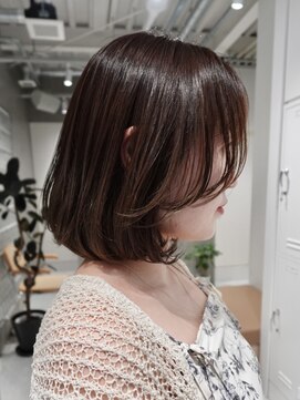 テクネ 天神大名(techne) 天神大名顔周りレイヤーカットミディアムボブタッセルボブ今泉