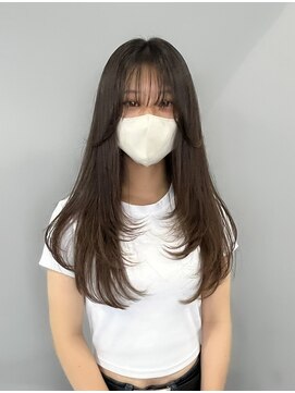 アウラ 近鉄八尾駅前店(Aura) レイヤーカット×イルミナカラー×UPTOGLOSS髪質改善  近鉄八尾