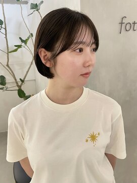 小顔黒髪オリーブグレーココアベージュボブ髪質改善ブリーチ新宿