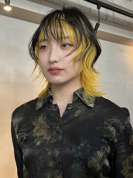 原宿/ウルフカット レイヤー デザインカラー ルーツカラー   