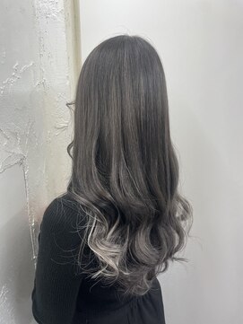 ベルグローアルファ(BELLE GROW ALPHA) イヤリングホワイト