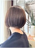 縮毛矯正・ストレート艶感ミニマルボブ