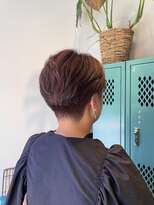 シアン 綱島店(CYAN)&nbsp;刈り上げても柔らかく。女性らしさを残したハンサムショート！