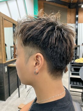 ブッディ(BDY) 刈り上げの中でツーブロ☆特殊系ショート