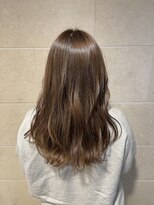 リー ヴィータ 上新庄(Lee Vita)&nbsp;極細ハイライト×ミルクティーモカ／セミウェットウェーブ