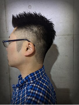 バーバーバー 八広(BARBER-BAR) 大人ベリーショート　【バーバーバー　八広】