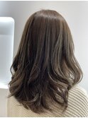 ハイライトカラー×オリーブグレージュ