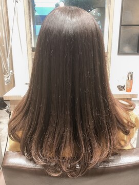 ビースリー ロア ピンクグラデーション×Aujua(オージュア) ロング/ピンク