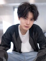 イルハバナ 渋谷(ill HAVANA) メンズセンターパートパーマ/刈り上げモテヘア/スパイラルパーマ