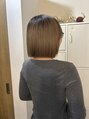 アンビエンテ(ambiente) ぱつっと感のあるボブでコンパクトに！