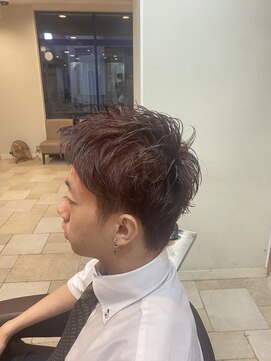 アロット 溝の口店(a.lot) ワンカラーレッド × スパイキーショート