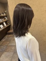 イロハ(iroh)&nbsp;イルミナカラー/レイヤースタイル/頭浸浴