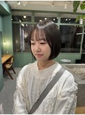 暗髪グレージュ×ミニボブ