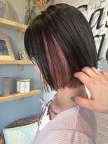 カシータ フロル 尾張旭店(Casita flor)&nbsp;パツッとボブ+インナーカラー