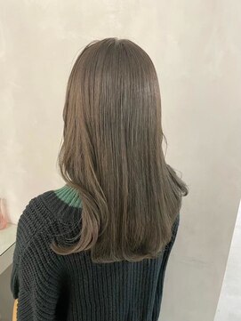 フォト 新宿三丁目(foto) 大人ガーリー/似合わせカット/ミディアムレイヤーカット/新宿