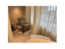 リアン 綱島(Lien)の雰囲気（アイサロン☆ナチュラルな内装で癒されながら極上のひと時を…♪）