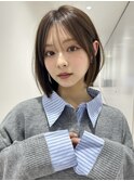 重くならない切りっぱなしボブ