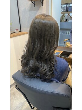 ガロウ 大通店(garou) グレイジュカラー