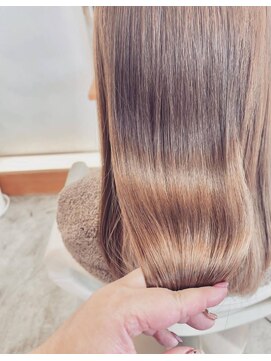 ウィン(Onn) ウルツヤストレート