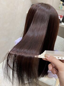 ジーナ 本八幡(Zina) 予防美容×艶々ボルドー