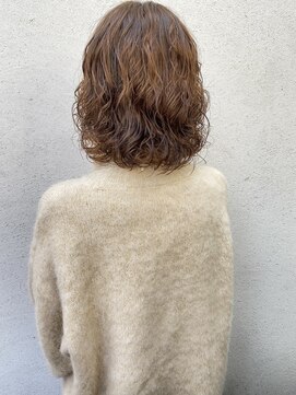 フェンヘアーアイス 中目黒(Fen.hair ici) 前髪艶感結べるボブふんわり丸みカールデジタルパーマ大人美人