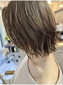 ナチュラル×外ハネ切りっぱなし