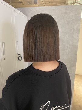 モク(mok) 切りっぱなしボブ♪