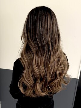 シエラ 心斎橋(CIERA.) バレイヤージュ