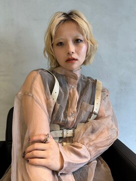 セントラル 三宮店(central) 【神戸三宮】イメチェンホワイトブロンド外ハネボブ美髪