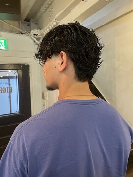 ビーバイエイトジェンツ(Bee by EIGHT GENTS) サーフカール/スパイキーショート/ブルーブラック/心斎橋