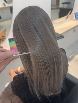 ソソ(soso.) グレージュ【髪質改善】ブリーチカラー