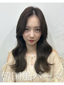 アミー 池袋(Ammy) コテ巻き風パーマ /韓国風パーマ/オリーブカラー/レイヤーカット