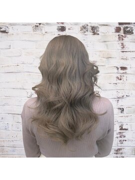【美髪ハイトーン♪】ナチュラル美髪ハイトーンカラー