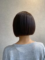 ココ(qoqo) 切りっぱなしボブ 内巻きボブ