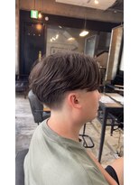 カットワークススリックバイフェローズ(CUT WORKS SLICK by fellows)&nbsp;テーパーフェードセンターパート