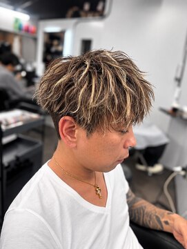 コア 新宿(CORE) 、