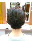 ナチュラル　ふんわりショートボブ