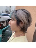 White blond×sky blue