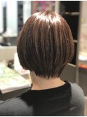 ショートボブ