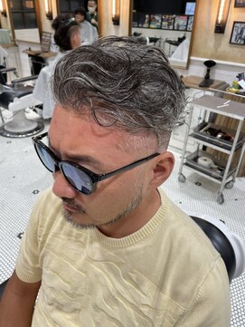 バーバーブロス 吉祥寺店(BARBER BROS) 【LUDLOW BROS.】田宮  ロマンスグレー ニュアンスパーマ