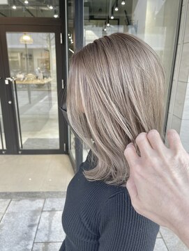 フェリア 松山(Feria) 【Feria松山】アッシュミルクティーハイライト“石田幸輔”