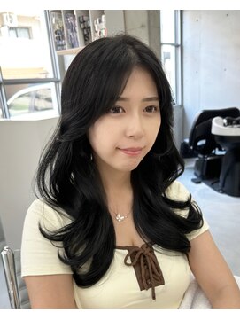 ヒン(HIN) アッシュブラック