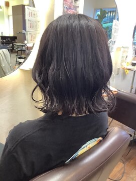 ヘアークリエイション クラフト(HAIRCREATION CRAFT) 外ハネボブ ダークピンクカラー