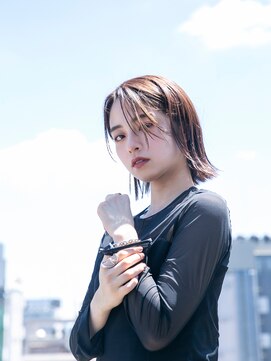 ララルーモ(LaLarOomo) パツっとミディ×外ハネスタイル