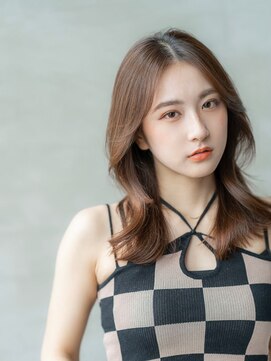 イオ 本厚木(io) 韓国レイヤーくびれ似合わせカットイメチェンフルバンク小顔